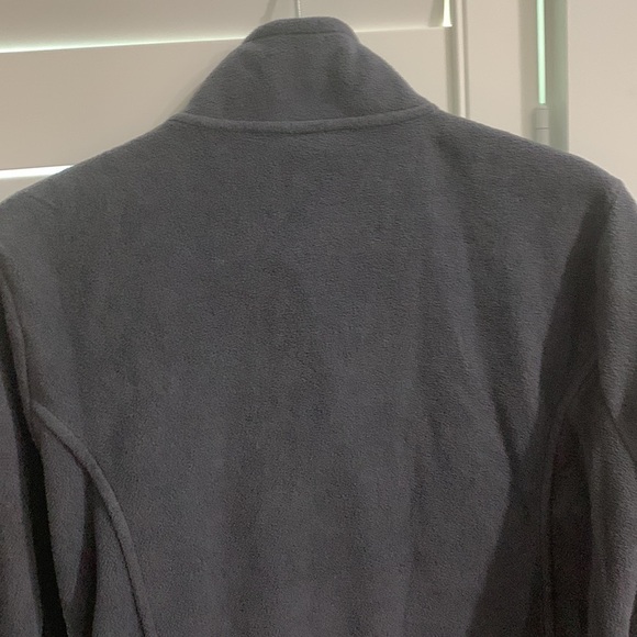 Women's Medium Grey Fleece Full-Zip Jacket See last pic for best color. Size Med - Picture 13 of 13